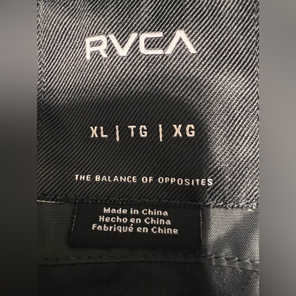 RVCA Men's Black, Maroon, and Olive Windbreaker Sz/XL - Picture 14 of 16